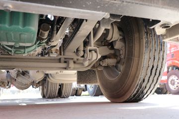 һ����� ��J6P�ؿ� �ʻݰ� ��ú�� 380���� 6X4ǣ����(����)(CA4250P66K25T1E6)ͼƬ