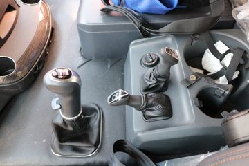 һ����� ��J6P�ؿ� �캽��2.0 ������ 460���� 6X4ǣ����(����)(CA4250P66K25T1E6)ͼƬ