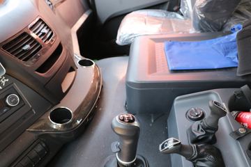 һ����� ��J6P�ؿ� �캽��2.0 ������ 460���� 6X4ǣ����(����)(CA4250P66K25T1E6)ͼƬ