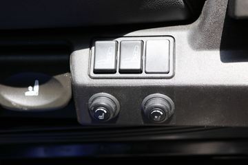 һ����� ��J6P�ؿ� �캽��2.0 ������ 460���� 6X4ǣ����(����)(CA4250P66K25T1E6)ͼƬ