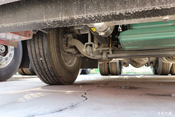 解放J6P线上优惠1千元,活动火热进行中数量有限先到先得!