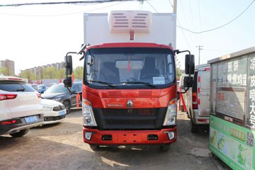 中国重汽HOWO 悍将 160马力 4X2 4.1米冷藏车(ZZ5047XLCC3314E145)