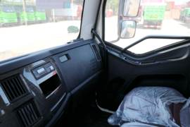 解放J6L 洒水车/喷洒车驾驶室图片
