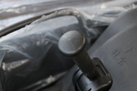 解放J6L&nbsp;洒水车/喷洒车驾驶室图片