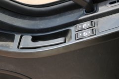 一汽解放 J6L 220马力 4X2 洒水车(长城牌)(HTF5180GSSCA) 一汽解放 J6L 220马力 4X2 洒水车(长城牌)(HTF5180GSSCA)