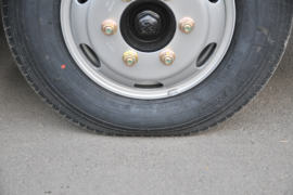 K8&nbsp;载货车底盘                                                图片