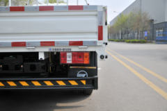 凯马 凯捷M3 高配版 110马力 4.2米单排栏板轻卡(KMC1042A33D5)