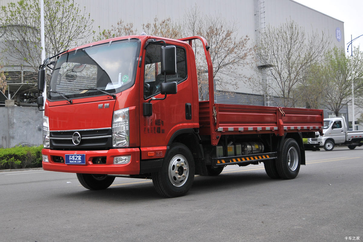 凯马 凯捷M3 110马力 4.2米单排栏板轻卡