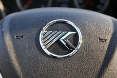 凯马 锐航X1 高配版 1.5L 113马力 汽油 3.6米单排厢式微卡(国六)(KMC5031XXYQ318D6)