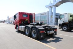 福田 欧曼EST 470马力 6X4 牵引车(国六)(平顶)(BJ4259Y6DHL-05)