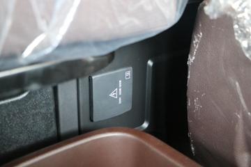 �������ó� �����콢KX 2020�� 560���� 6X4ǣ����(DFH4250CX2)ͼƬ