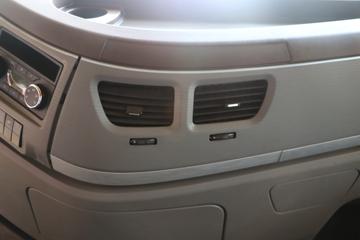 �������ó� �����콢KX 2020�� 560���� 6X4ǣ����(DFH4250CX2)ͼƬ