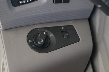 �������ó� �����콢KX 2020�� 560���� 6X4ǣ����(DFH4250CX2)ͼƬ