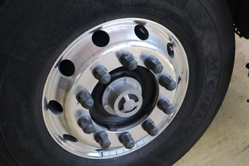 �������ó� �����콢KX 2020�� 560���� 6X4ǣ����(DFH4250CX2)ͼƬ