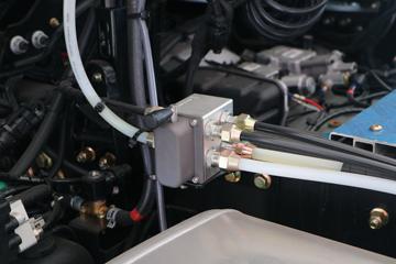 �������ó� �����콢KX 2020�� 560���� 6X4ǣ����(DFH4250CX2)ͼƬ