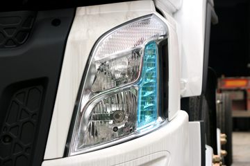 �������� ����H5�п� 270���� 6X2 9.7���Ű���������ʽ�ػ���(��ʿ��8��)ͼƬ