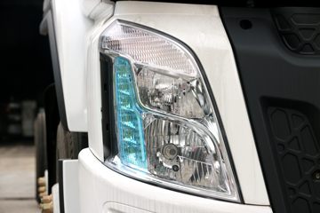 �������� ����H5�п� 270���� 6X2 9.7���Ű���������ʽ�ػ���(��ʿ��8��)ͼƬ