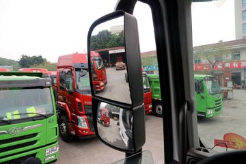 �������� ����H5�п� 270���� 6X2 9.7���Ű���������ʽ�ػ���(��ʿ��8��)ͼƬ