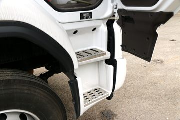 �������� ����H5�п� 270���� 6X2 9.7���Ű���������ʽ�ػ���(��ʿ��8��)ͼƬ