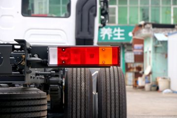 �������� ����H5�п� 270���� 6X2 9.7���Ű���������ʽ�ػ���(��ʿ��8��)ͼƬ