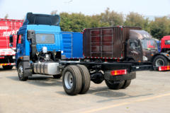 解放 麟VH 220马力 4X2 6.8米厢式载货车(国六)(CA5180XXYPK15L2E6A80)