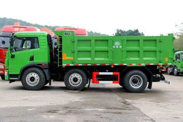 �ൺ��� ��V 220���� 6X2 5.2����ж��ͼƬ