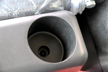 �ൺ��� ��V 220���� 6X2 5.2����ж��ͼƬ