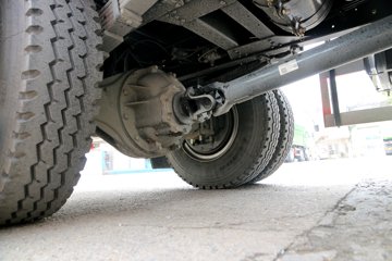 �ൺ��� ��V 220���� 6X2 5.2����ж��ͼƬ