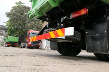 �ൺ��� ��V 220���� 6X2 5.2����ж��ͼƬ