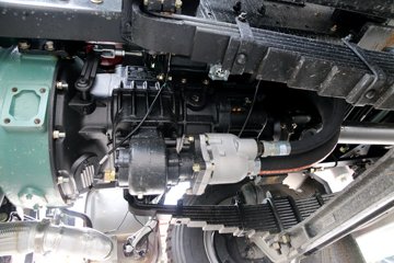�ൺ��� ��V 220���� 6X2 5.2����ж��ͼƬ