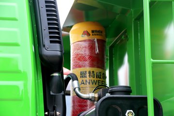�ൺ��� ��V 220���� 6X2 5.2����ж��ͼƬ