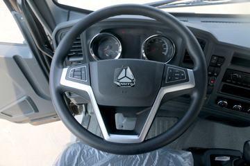 �й�����HOWO G5X�п� 220���� 4X2 5.2���Ű������ػ���ͼƬ