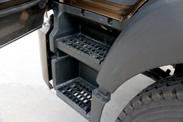 �й�����HOWO G5X�п� 220���� 4X2 5.2���Ű������ػ���ͼƬ
