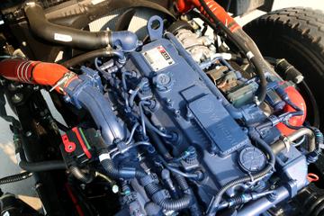 �й�����HOWO G5X�п� 220���� 4X2 5.2���Ű������ػ���ͼƬ