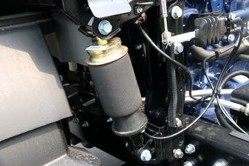 �й�����HOWO G5X�п� 220���� 4X2 5.2���Ű������ػ���ͼƬ