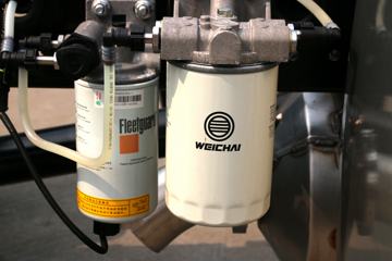 �й�����HOWO G5X�п� 220���� 4X2 5.2���Ű������ػ���ͼƬ
