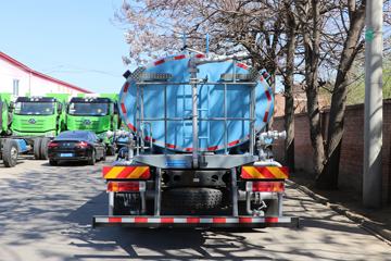 一汽解放底盘&nbsp;清洗车外观图片