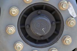 一汽解放底盘&nbsp;清洗车底盘图片