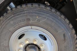 一汽解放底盘&nbsp;清洗车底盘图片