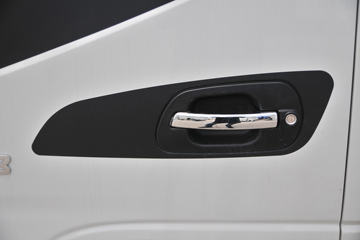 ���� ����Gϵ ��ȳ��������� 95���� 4X2 3.67����ж��(HFC3040P93K2B4NV)ͼƬ