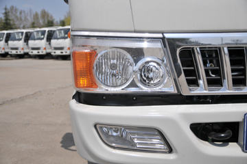 ���� ����Gϵ ��ȳ��������� 95���� 4X2 3.67����ж��(HFC3040P93K2B4NV)ͼƬ