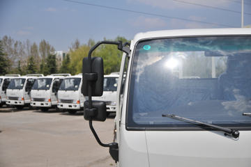 ���� ����Gϵ ��ȳ��������� 95���� 4X2 3.67����ж��(HFC3040P93K2B4NV)ͼƬ