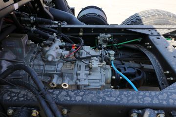 һ����� J6L�п� �ʻݰ� 260���� 6X2 6.8�������ػ���(����)(CA1250P62K1L5T3E6)ͼƬ