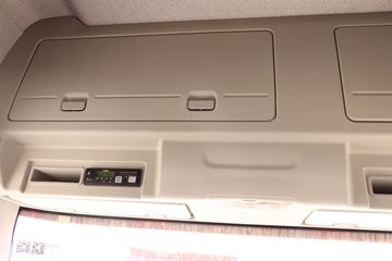 һ����� J6L�ؿ� �ʻݰ� 260���� 6X2 7.2����ʽ�ػ���(����)(CA5250XXYP62K1L5T3E6)ͼƬ