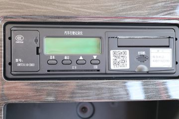 һ����� J6L�ؿ� �ʻݰ� 260���� 6X2 7.2����ʽ�ػ���(����)(CA5250XXYP62K1L5T3E6)ͼƬ