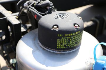 һ����� J6L�ؿ� �ʻݰ� 260���� 6X2 7.2����ʽ�ػ���(����)(CA5250XXYP62K1L5T3E6)ͼƬ