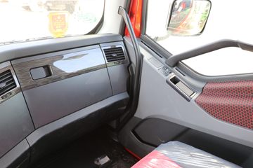 һ����� ��J6P�ؿ� 320���� 6X2 9.4�������ػ���(����)(CA1250P66K1L6T3E6)ͼƬ