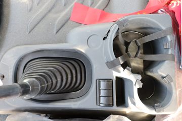 һ����� ��J6P�ؿ� 320���� 6X2 9.4�������ػ���(����)(CA1250P66K1L6T3E6)ͼƬ