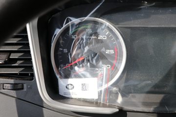 һ����� ��J6P�ؿ� 320���� 6X2 9.4�������ػ���(����)(CA1250P66K1L6T3E6)ͼƬ