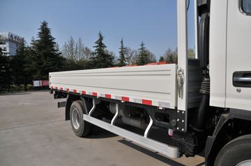���� ˧��Q6 120���� 4.18�׵��������ῨͼƬ